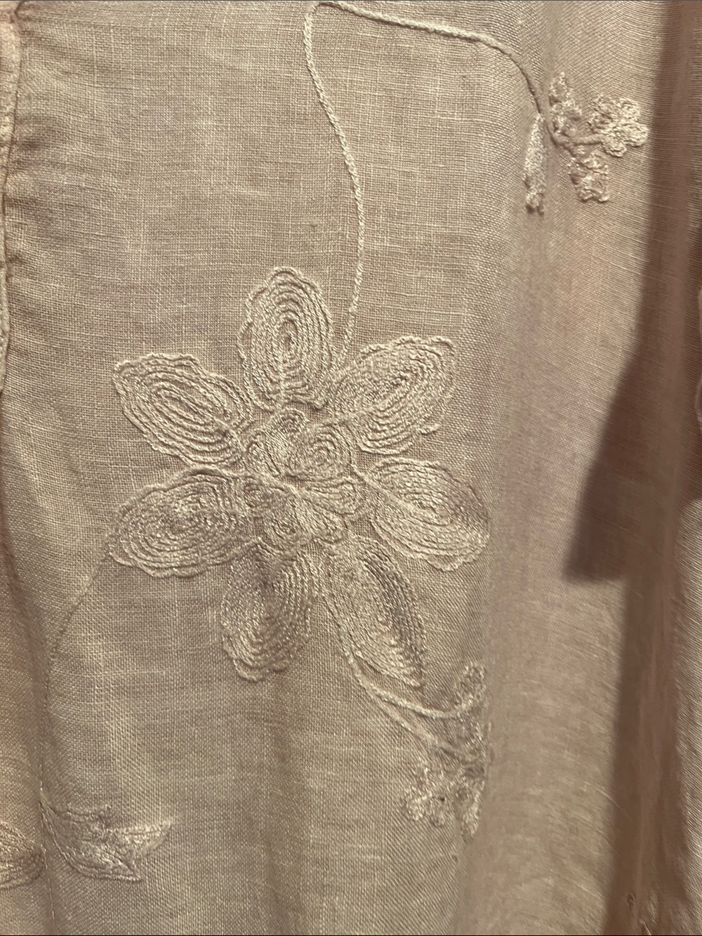 Light Pink Embroidered Women’s Tunic Linen Top - Picture 3 of 6